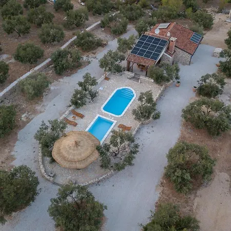 Eco Stone House Santa Maria With Pool * Drage