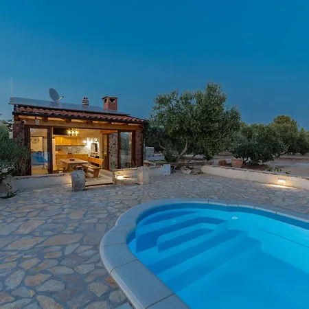 Eco Stone House Santa Maria With Pool