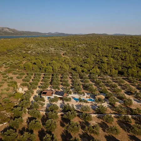 Eco Stone House Santa Maria With Pool