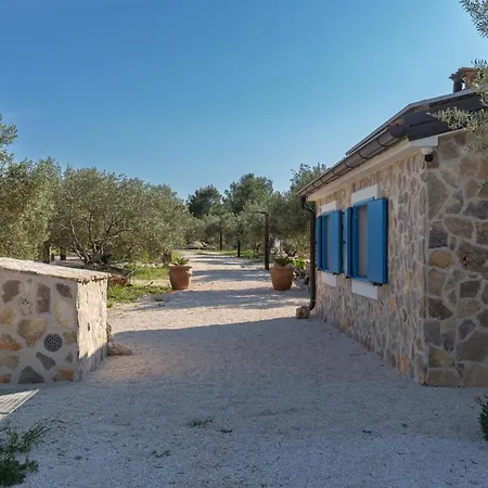 Eco Stone House Santa Maria With Pool